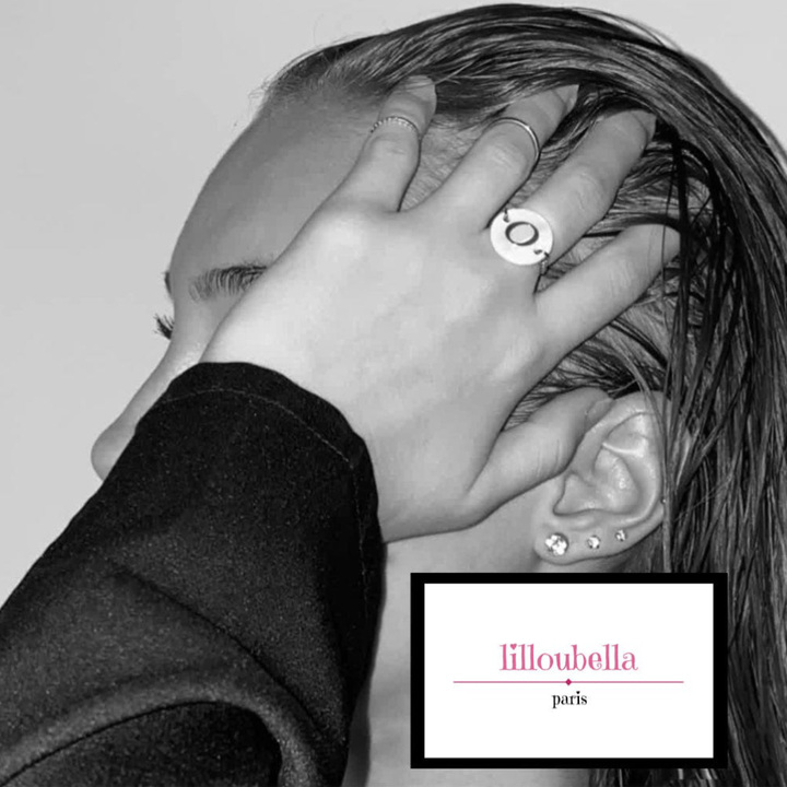 Lilloubella Paris Bague Bague Lettre Gold