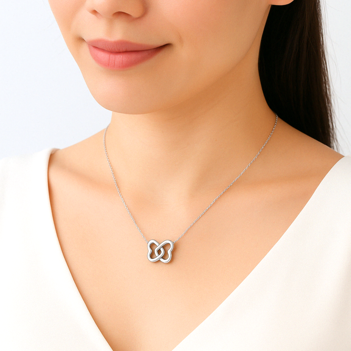 Lilloubella Paris Collier Collier coeur croisé