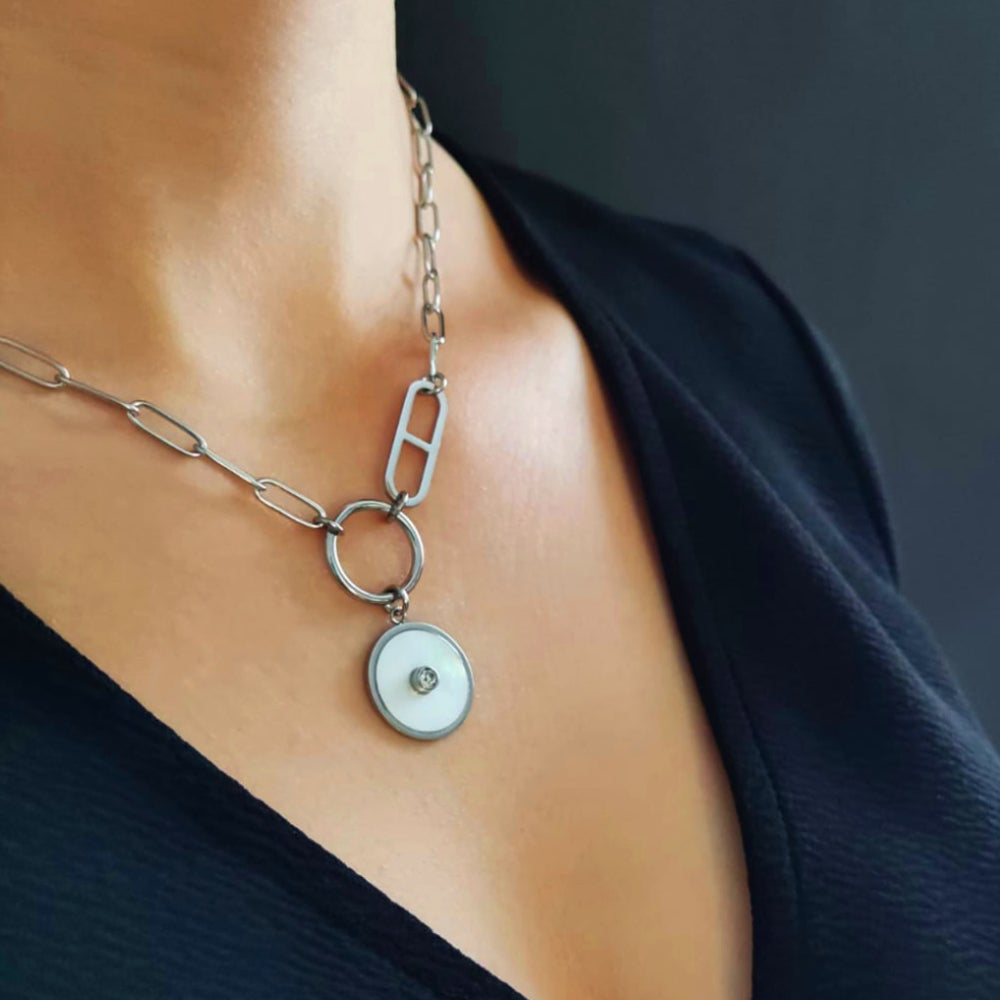 Lilloubella Paris Collier Collier Taylor
